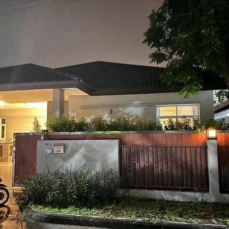 Panalee Banna Village独栋东区3卧室别墅远离尘嚣静谧之王 Nongprue Kültér fotó